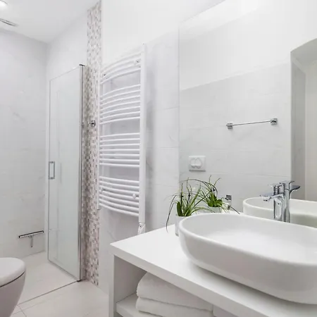 Veranda - Seaview Апартаменты *