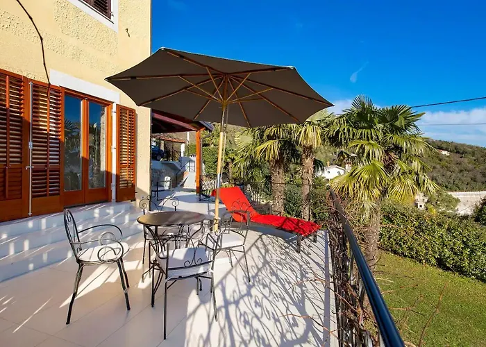 Veranda - Seaview Apartment