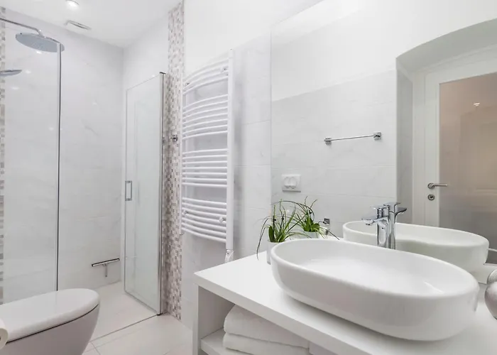 Veranda - Seaview Apartment *